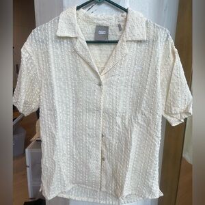 Kith Women’s Ivory Textured Button Down Top